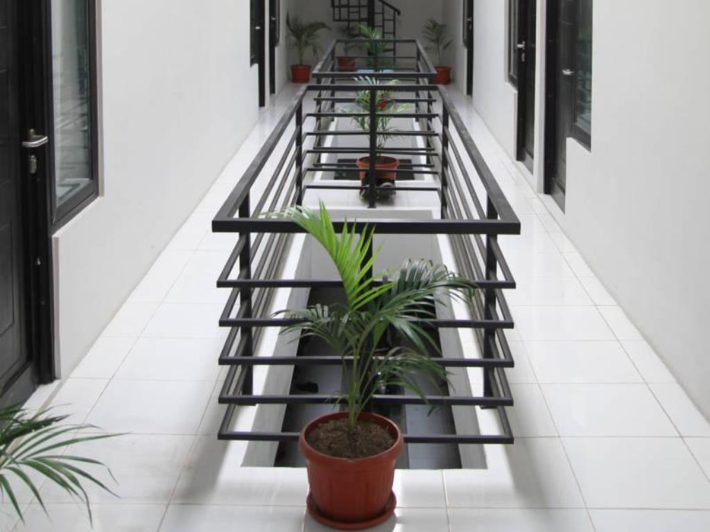 D'Paragon Dwikora Palembang Bagian luar foto