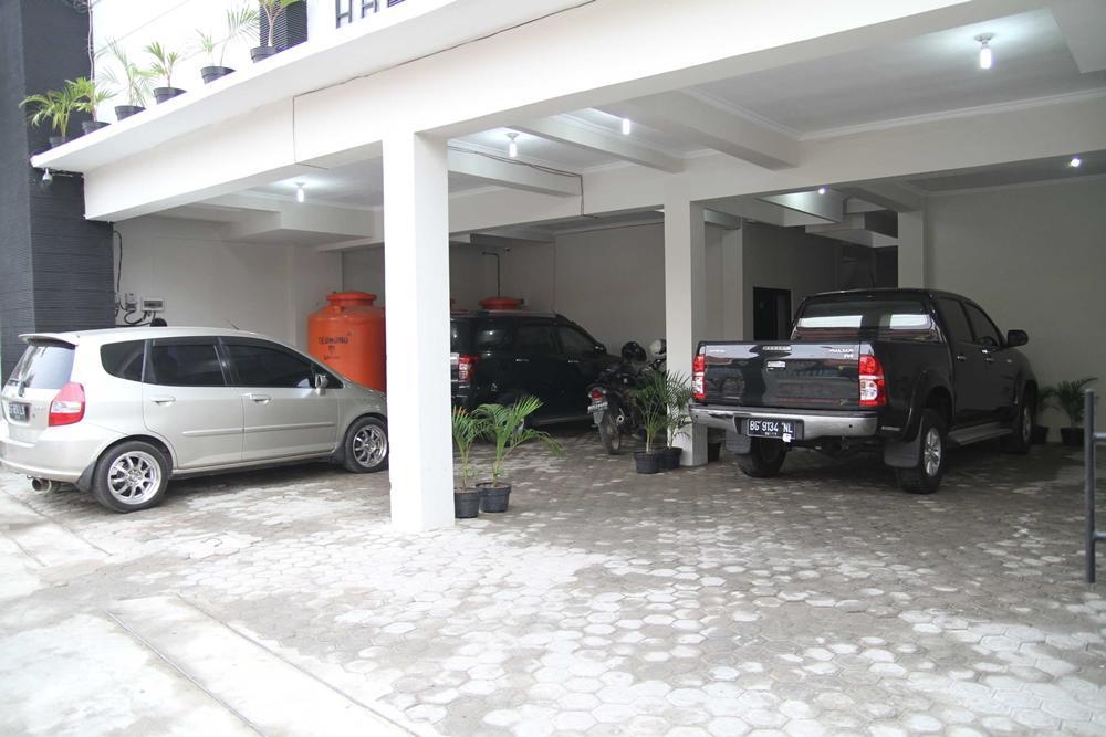 D'Paragon Dwikora Palembang Bagian luar foto